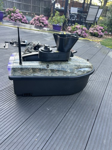 Baron camouflage bait - camouflage, boat