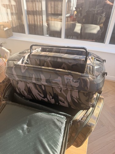 Carplounge rt7 pro - carplounge,