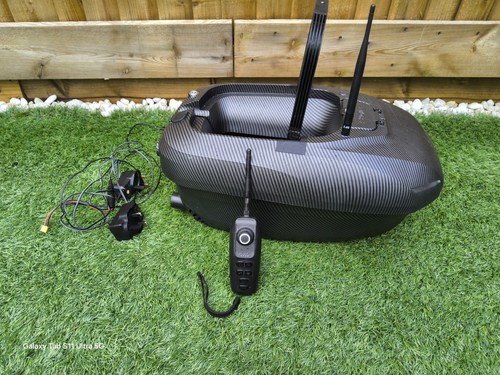 Rippton rogue bait boat - rogue,