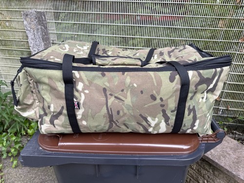 Camo bait boat - bait, ned