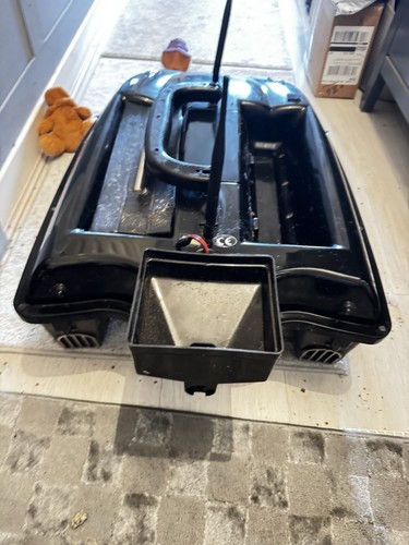 Waverunner bait boat and - waverunner,